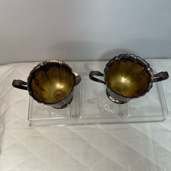 I gave Early American International Company Sugar And Cream Set Silver Plated - Picture 8 of 8
